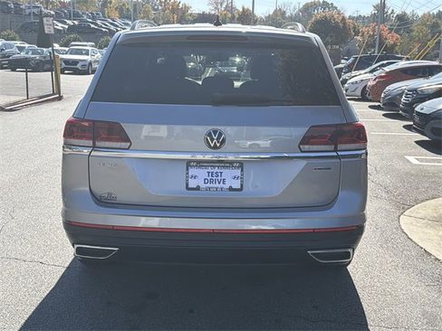 Used 2021 Volkswagen Atlas SE image 6