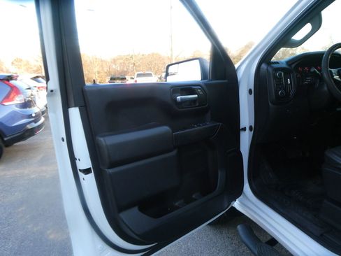 Used 2021 Chevrolet Silverado 1500 W/T w/ WT Fleet Convenience Package AWD/4WD image 11