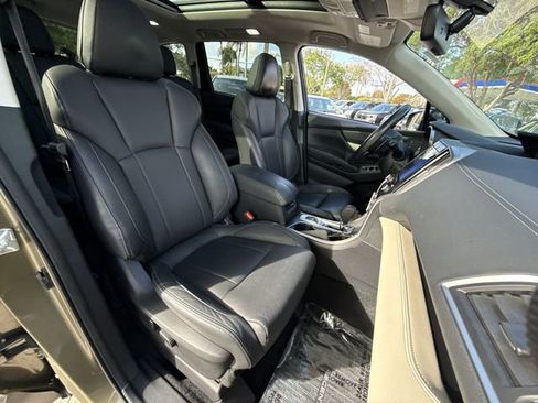 Used 2022 Subaru Ascent Limited w/ Technology Package AWD/4WD image 27