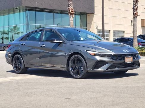 New 2026 Hyundai Elantra SEL Sport FWD image 34