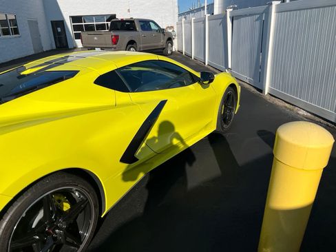 Used 2023 Chevrolet Corvette Stingray Preferred Cpe w/ 2LT RWD image 16