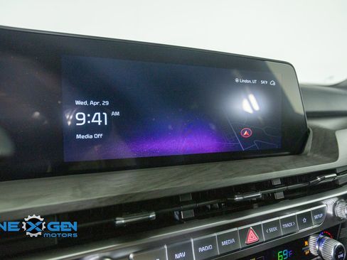 Used 2025 Kia Telluride EX X-Line AWD/4WD image 17