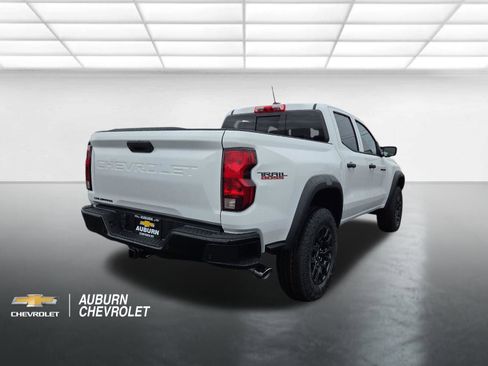 New 2026 Chevrolet Colorado Trail Boss AWD/4WD image 3