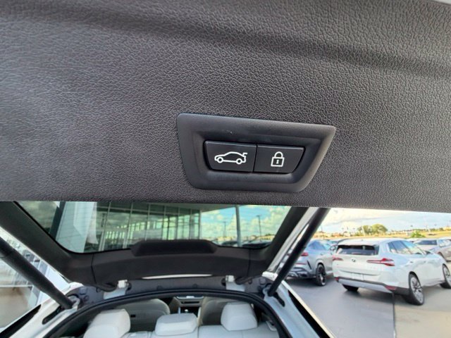 Used 2022 BMW X6 xDrive40i w/ M Sport Package AWD/4WD image 34