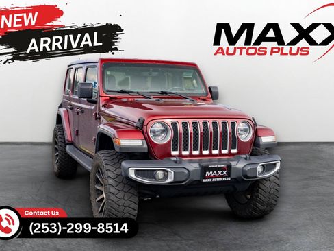 Used 2021 Jeep Wrangler Unlimited Sahara AWD/4WD image 1