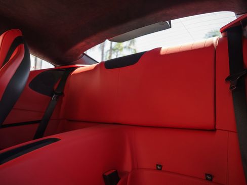 Used 2023 Ferrari Roma image 19