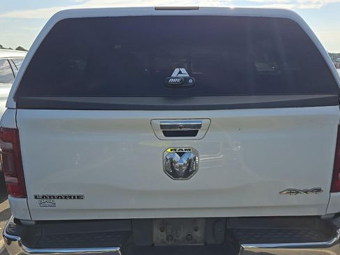 Used 2020 RAM 1500 Laramie AWD/4WD image 6