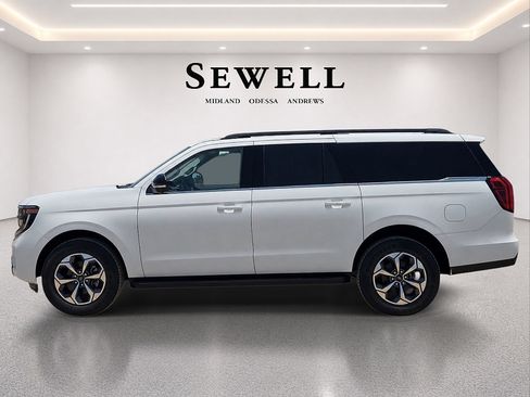New 2027 Ford Expedition Max Active RWD image 2