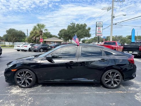 Used 2019 Honda Civic Sport image 4
