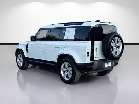New 2026 Land Rover Defender 110 S AWD/4WD image 3
