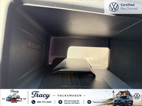 Certified 2025 Volkswagen Tiguan SE R-Line AWD/4WD image 16