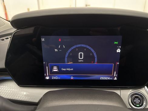 Used 2025 Chevrolet Trax LT w/ LT Convenience Package FWD image 21