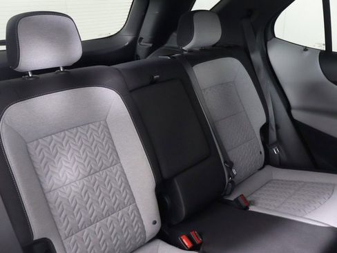 Used 2022 Chevrolet Equinox LS w/ LS Convenience Package FWD image 30