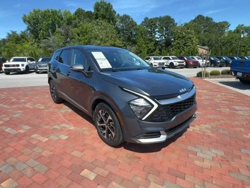 Used 2023 Kia Sportage EX FWD image 5