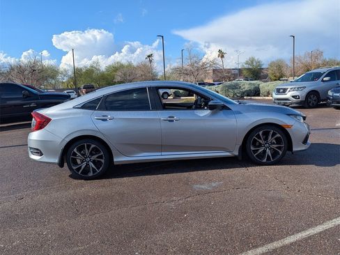 Used 2021 Honda Civic Sport image 8