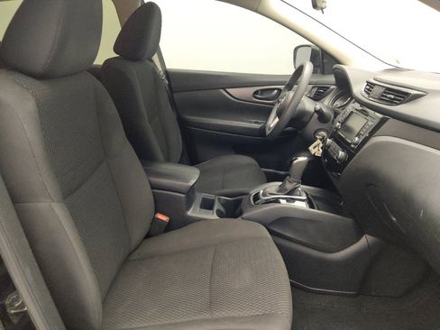 Used 2020 Nissan Rogue Sport S FWD image 21