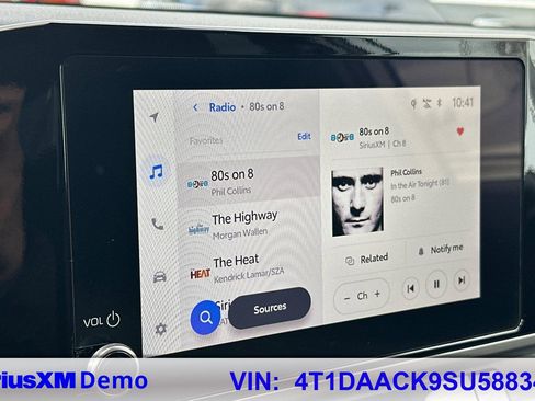 Certified 2025 Toyota Camry LE image 30