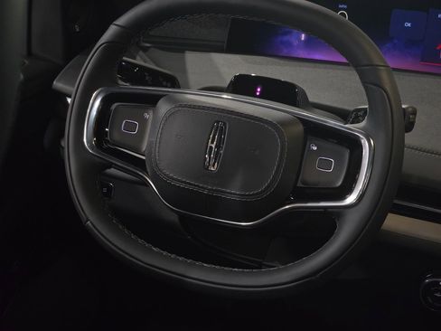 New 2025 Lincoln Navigator Reserve w/ Jet Appearance Package image 31