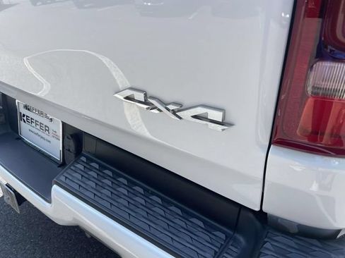 Used 2021 RAM 1500 Limited AWD/4WD image 9