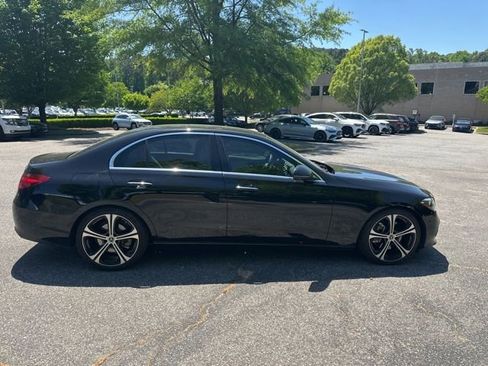 Certified 2022 Mercedes-Benz C 300 4MATIC Sedan image 4