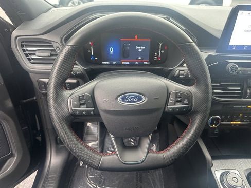 Used 2023 Ford Escape ST-Line image 13