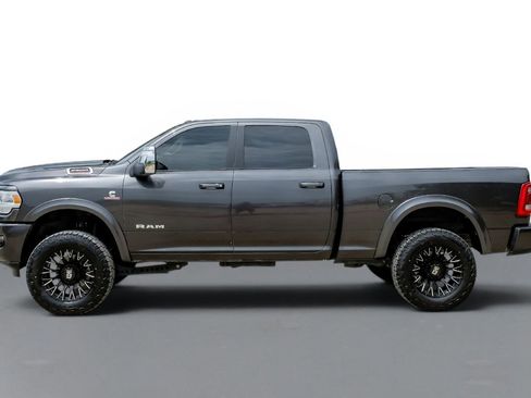Used 2024 RAM 2500 Laramie AWD/4WD image 10