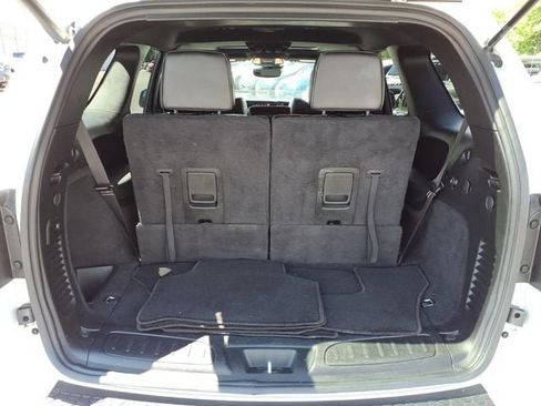 Used 2024 Dodge Durango GT AWD/4WD image 15