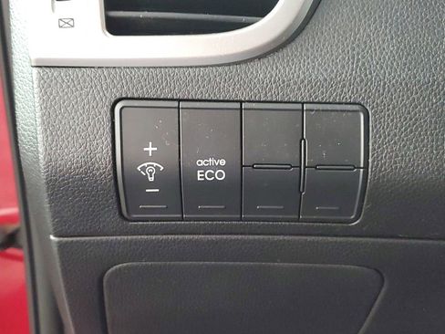 Used 2016 Hyundai Elantra GT FWD image 24
