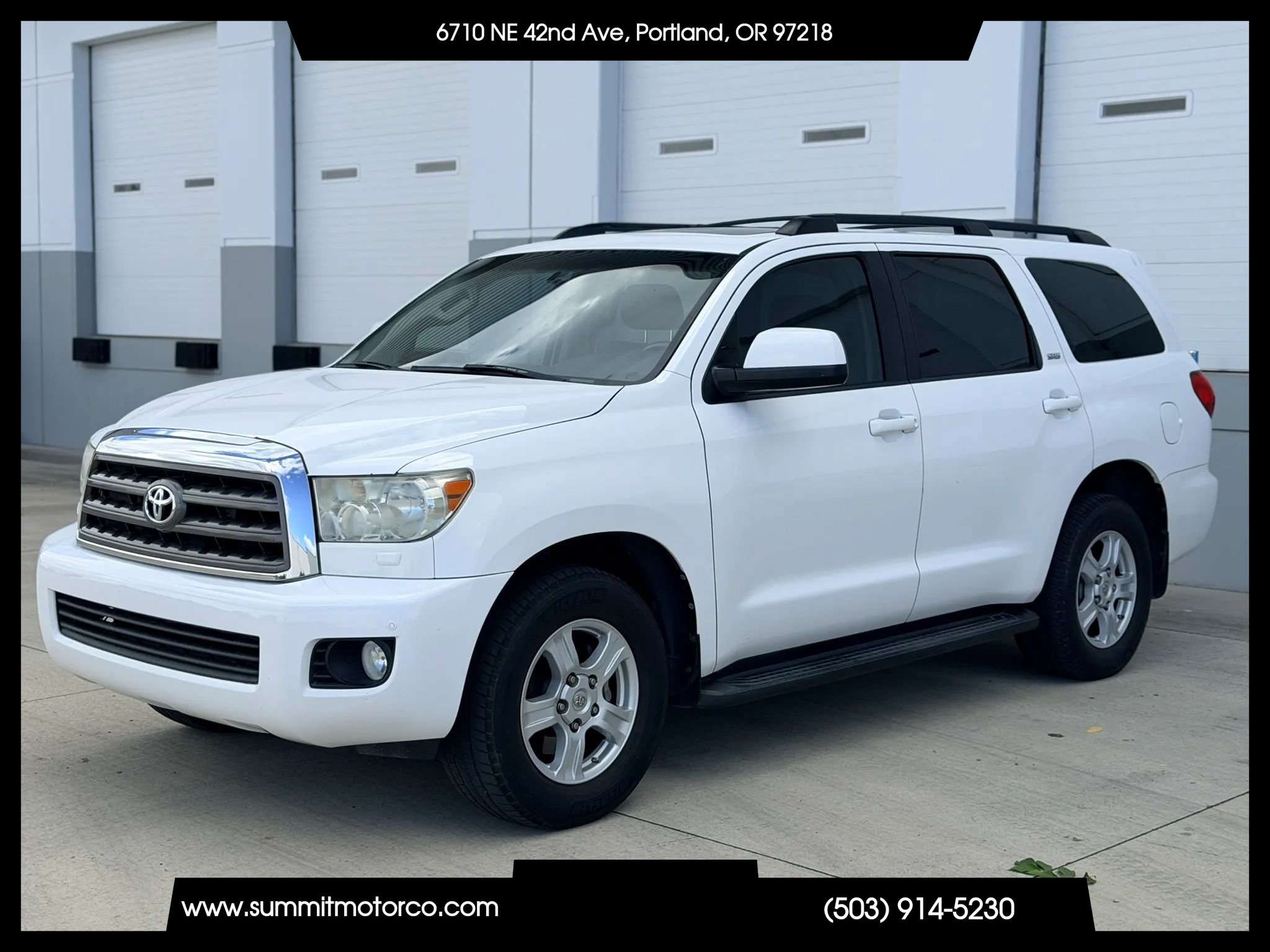 Used 2016 Toyota Sequoia SR5 w/ Premium Package AWD/4WD image 1