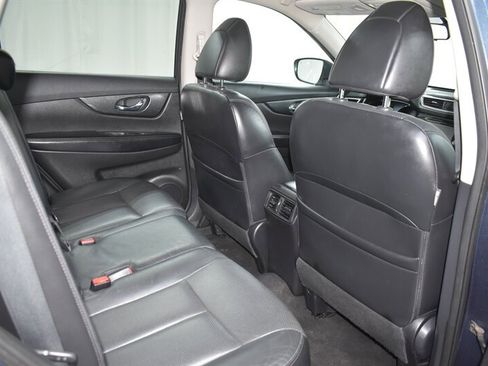 Used 2014 Nissan Rogue SL w/ SL Premium Package FWD image 29
