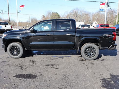 New 2026 Chevrolet Colorado W/T image 20