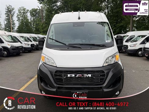 Used 2025 RAM ProMaster 3500 w/ Convenience Group FWD image 2
