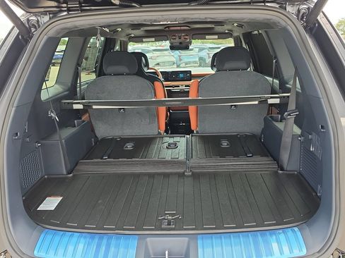 New 2027 Kia Telluride SX Prestige AWD/4WD image 10