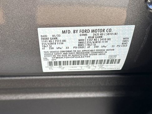 Certified 2023 Ford Explorer XLT w/ Equipment Group 202A RWD image 33