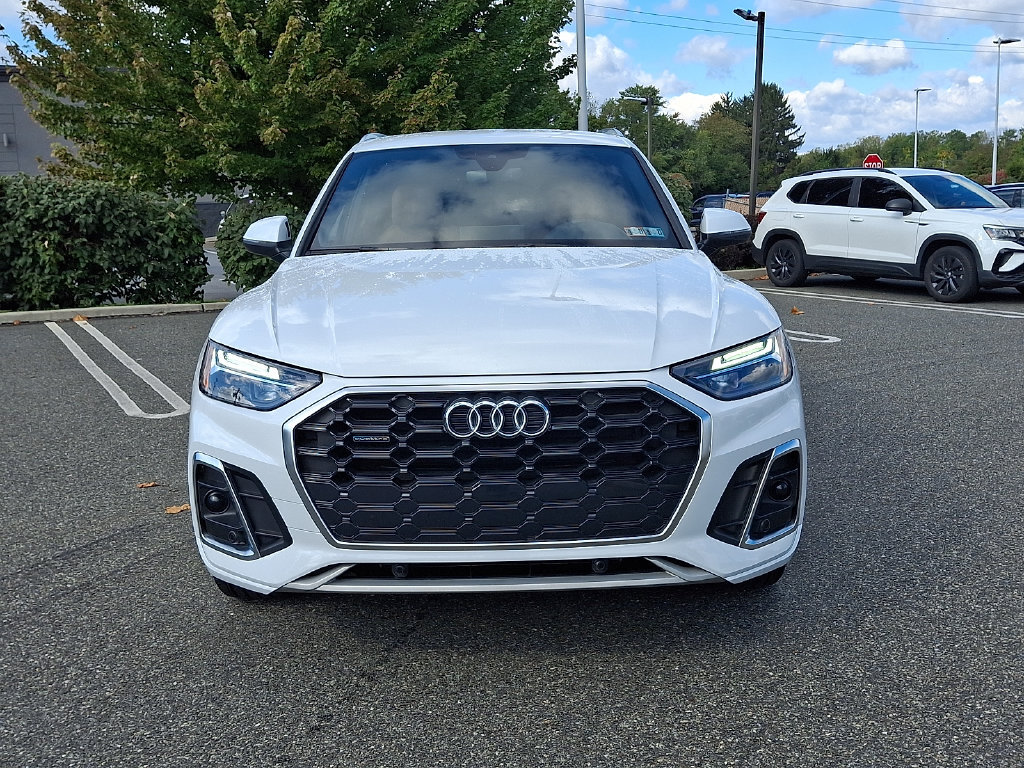 Used 2023 Audi Q5 2.0T Premium w/ Convenience Package AWD/4WD image 5