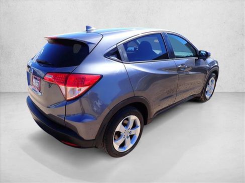 Used 2016 Honda HR-V EX image 4