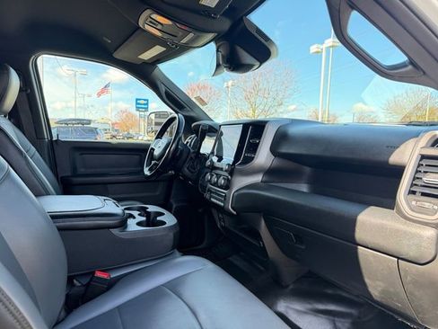 Used 2022 RAM 5500 Tradesman w/ Safety Group AWD/4WD image 43