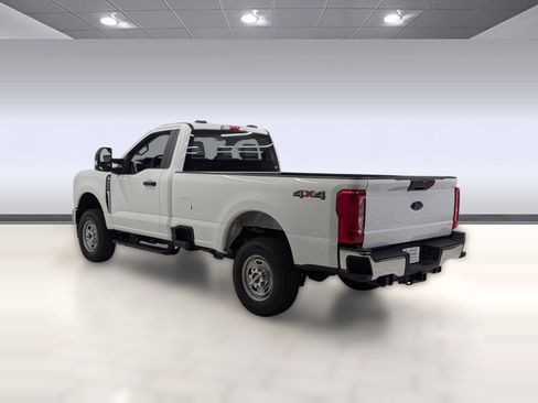 New 2026 Ford F250 XL w/ XL Chrome Package image 2