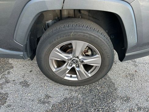 Certified 2023 Toyota RAV4 XLE FWD image 10