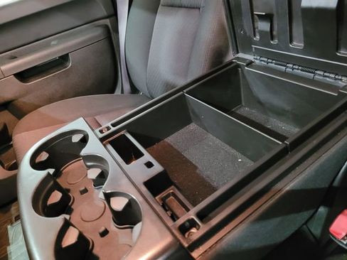 Used 2014 Chevrolet Silverado 2500 LT w/ Interior Plus Package image 34