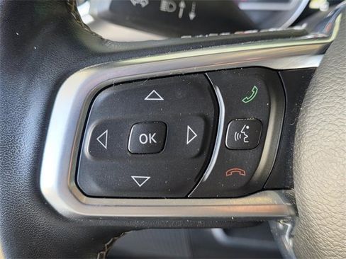 Used 2020 Jeep Gladiator Overland image 25