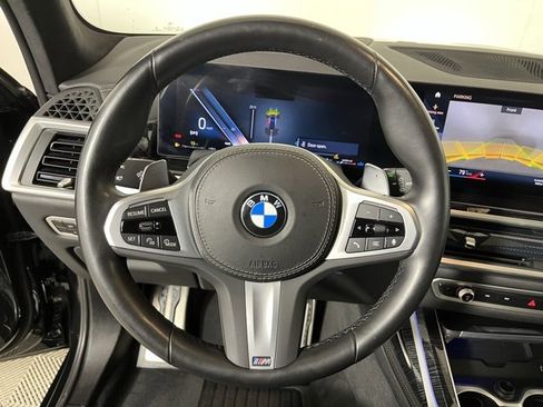 Used 2023 BMW X7 xDrive40i w/ Executive Package image 12