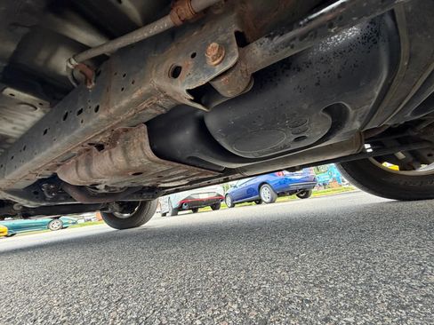 Used 2010 Toyota 4Runner SR5 AWD/4WD image 38