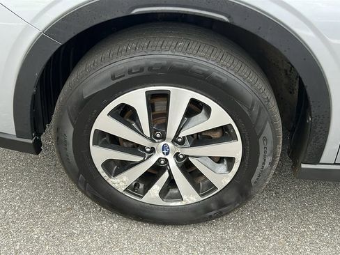 Used 2020 Subaru Outback Premium AWD/4WD image 8