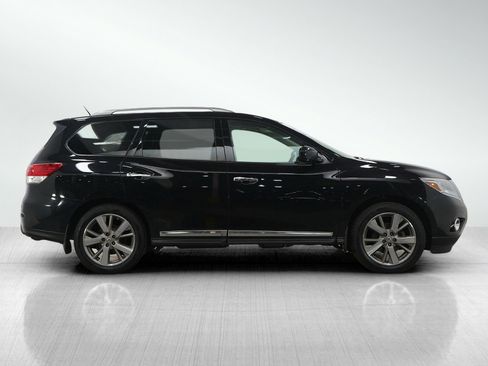 Used 2016 Nissan Pathfinder Platinum image 6