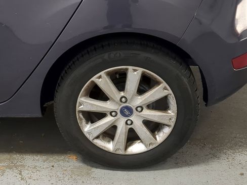 Used 2012 Ford Fiesta SE image 20