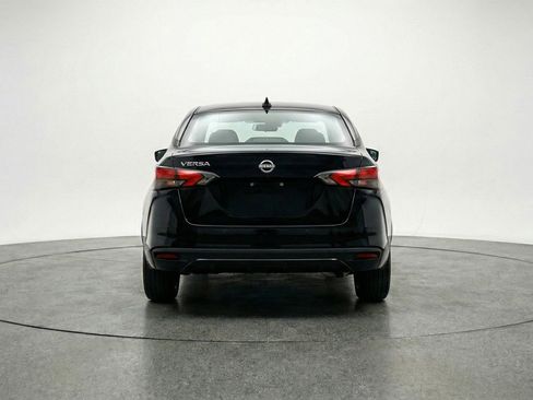 Used 2025 Nissan Versa SV FWD image 7