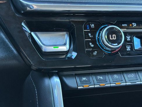 Used 2024 GMC Sierra 1500 Denali image 19