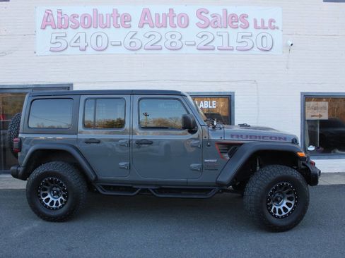 Used 2020 Jeep Wrangler Unlimited Rubicon w/ Quick Order Package 28Y Recon image 11