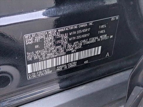 Used 2019 Toyota RAV4 LE image 22